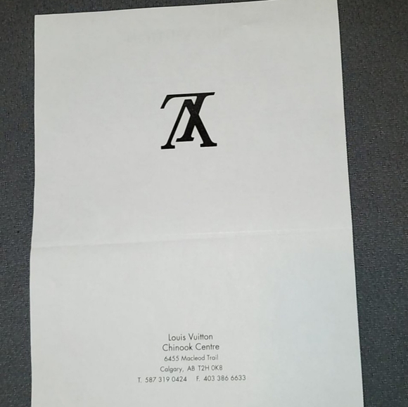 38" Louise Vuitton Belt - Picture 5 of 5